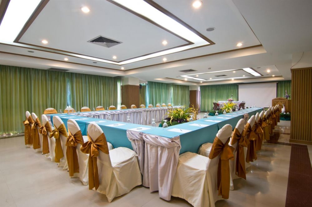 Grand Jomtien Palace Hotel 3*