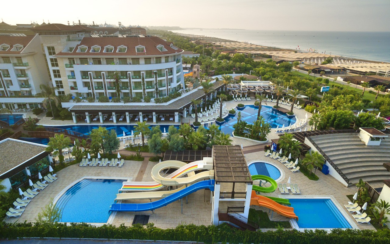 Sunis Evren Beach 5*