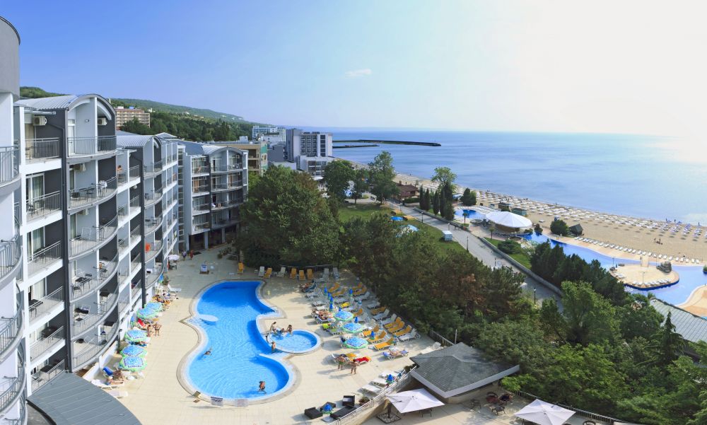 Luna Golden Sands 4*