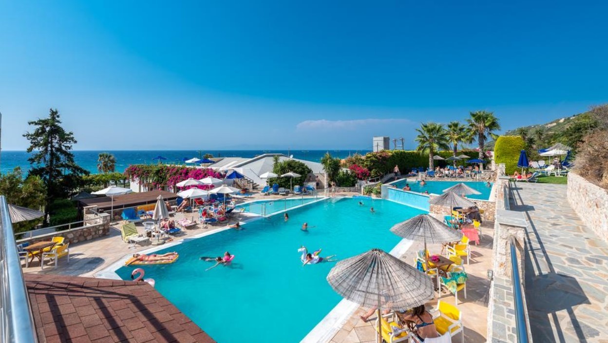 Sirene Beach Hotel 4*