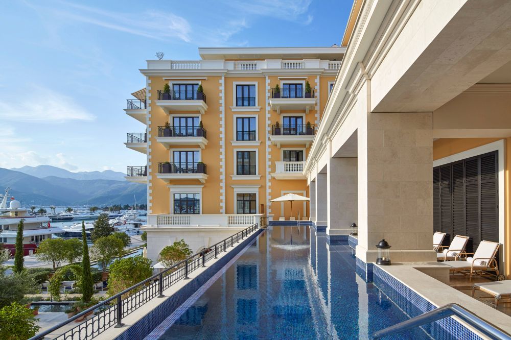 Regent Porto Montenegro 5*