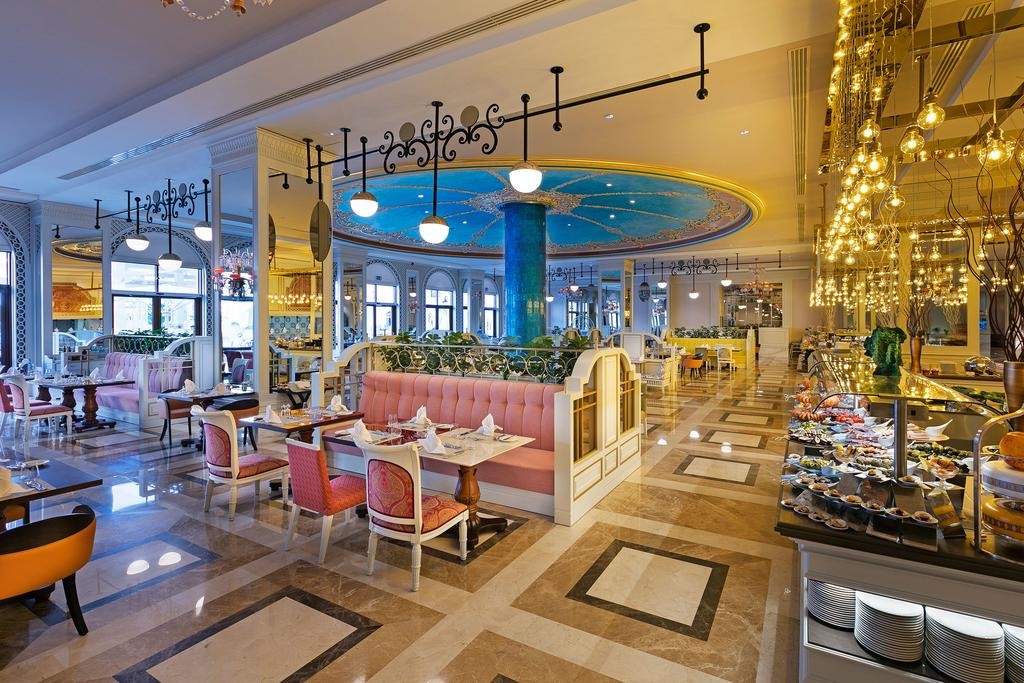 Titanic Mardan Palace 5*