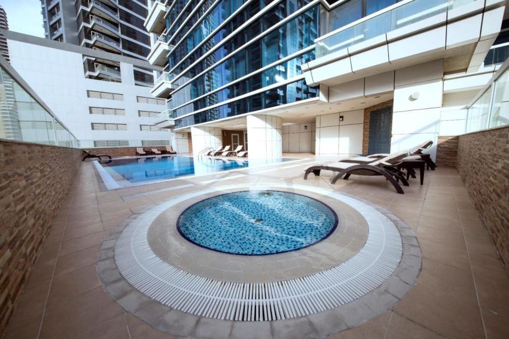 Barcelo Residences Dubai Marina 4*