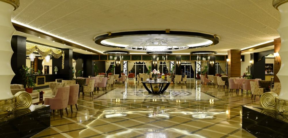 Lake River Side Hotel & SPA 5*