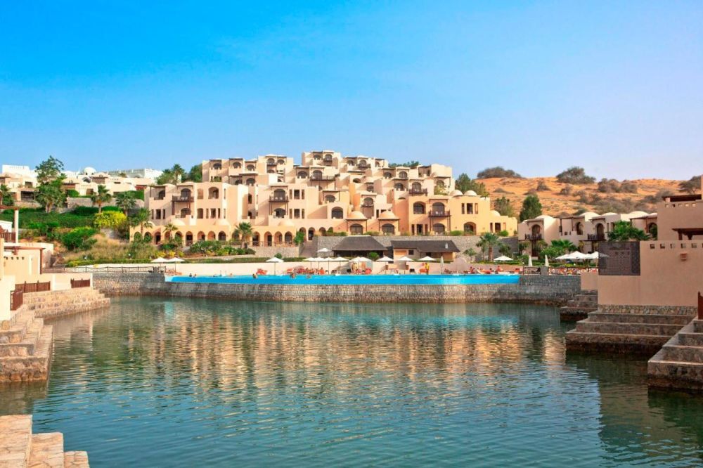 The Cove Rotana Resort 5*