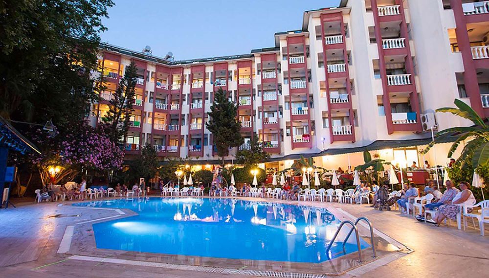 Bieno Club Hotel SVS 4*