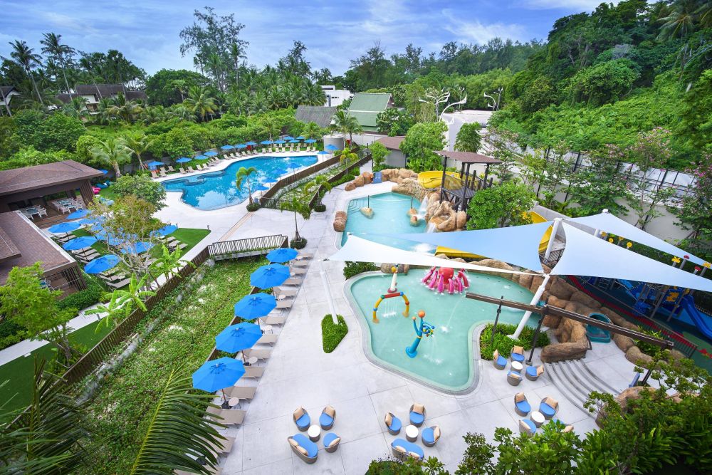 Ozo Phuket 4*