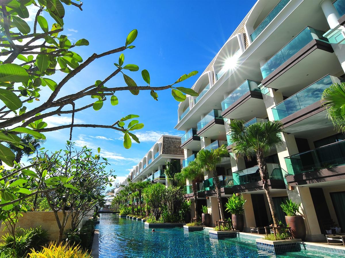 Phuket Graceland Resort & Spa 4*