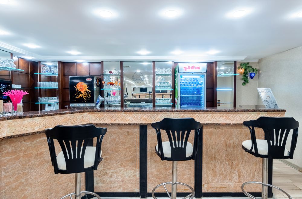Taluyka Sunset Beach Hotel 4*