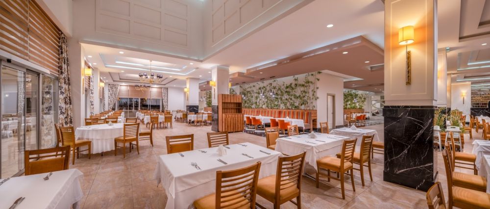 Royal Garden Beach (ex. Royal Garden Select & Suite) 5*