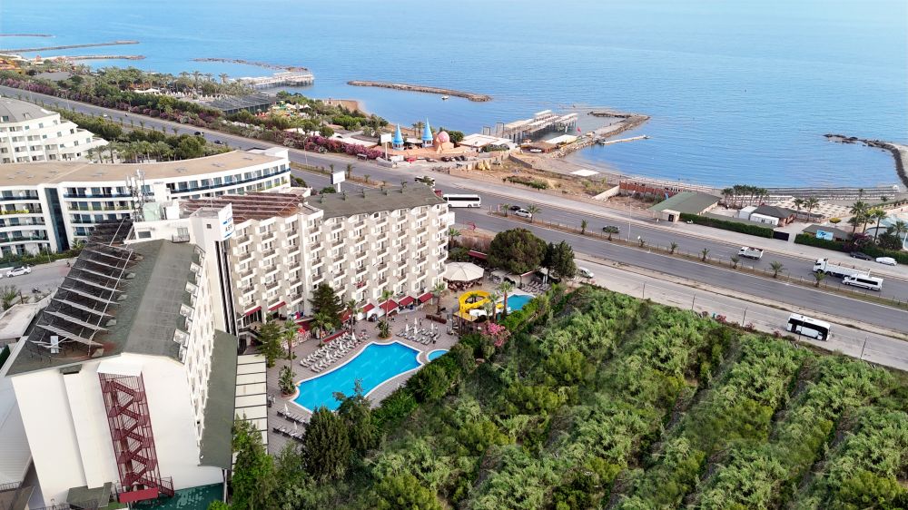 Asrin Beach Hotel 4*