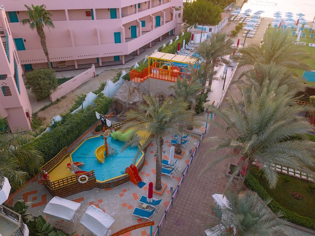 Minamark Resort & Spa 4*