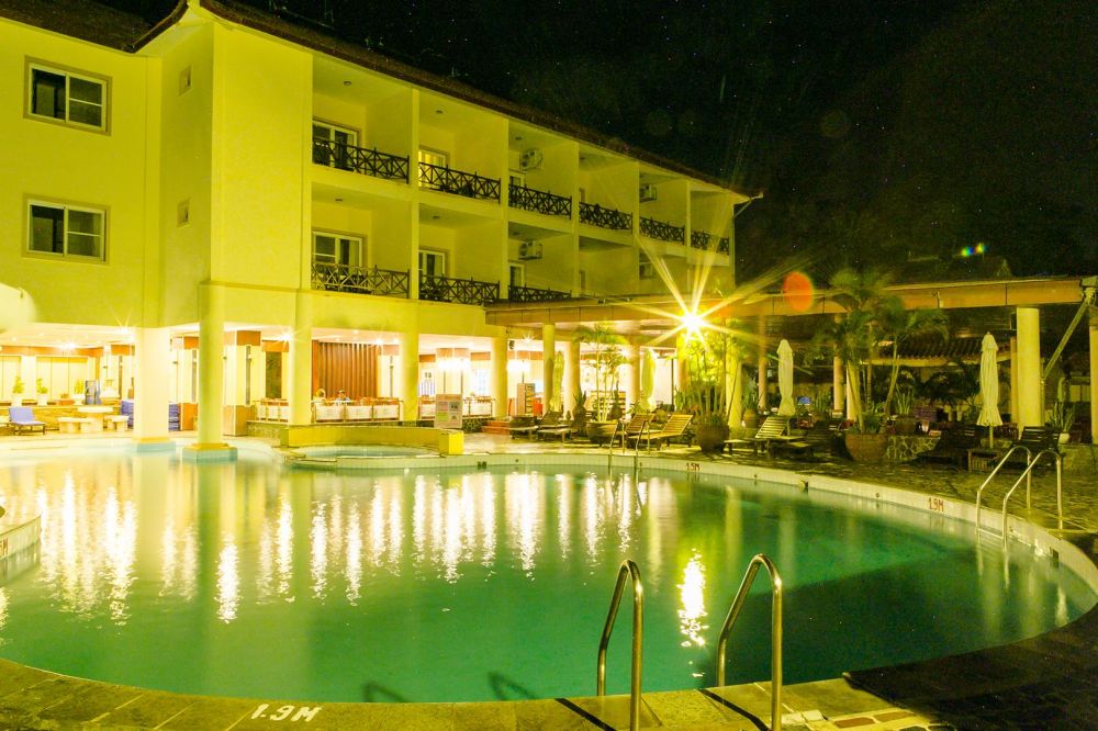 Swiss Village Resort 4*