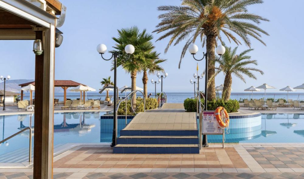 Hydramis Palace Beach Resort 4*