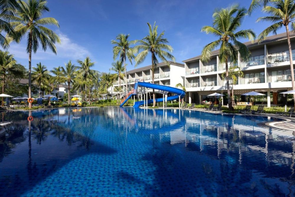 X10 Khaolak Resort 5*