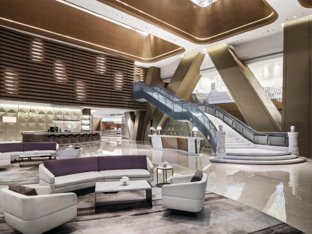 Langham Place Guangzhou 5*