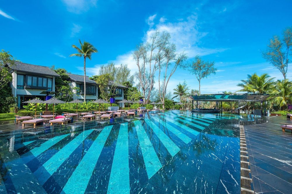 Baba Beach Club Phuket 5*