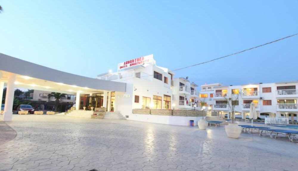 Androthea Hotel Apartments 3*