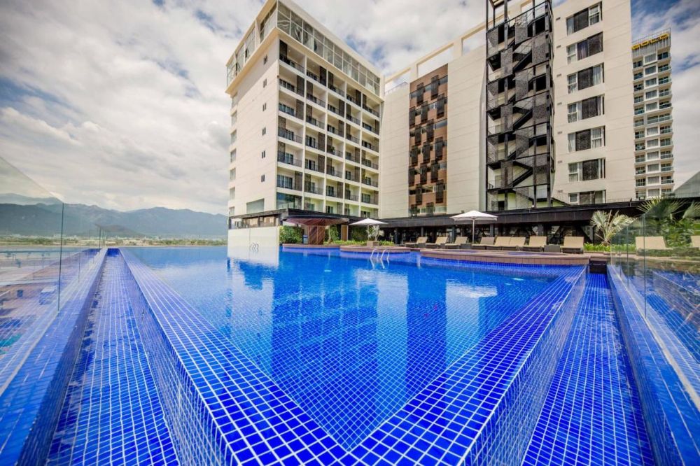 Quinter Central Nha Trang 5*