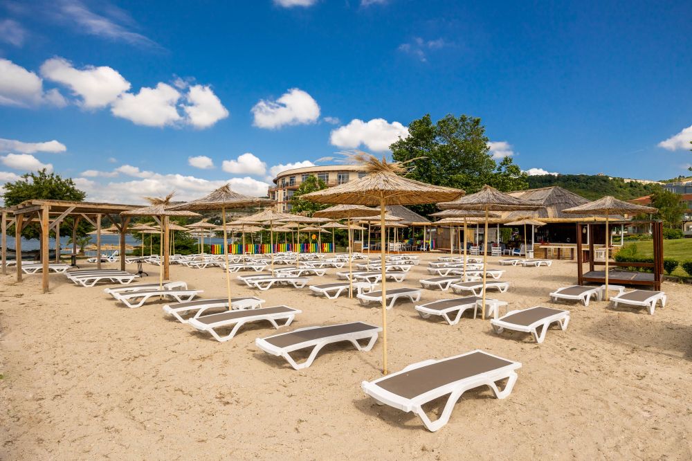 Royal Bay Resort Kavarna 4*