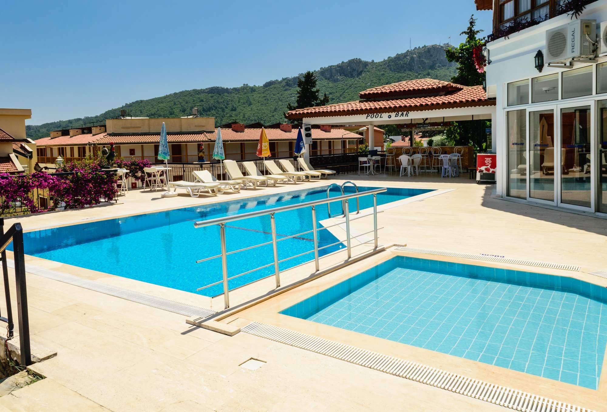 Naturella Hotel & Apart 3*