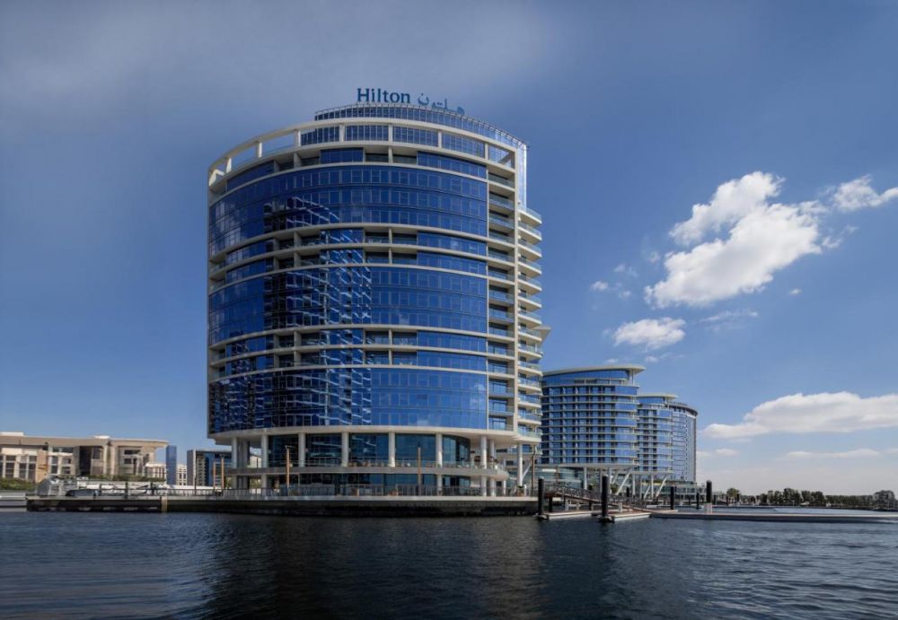 Hilton Dubai Creek Hotel & Residences 5*