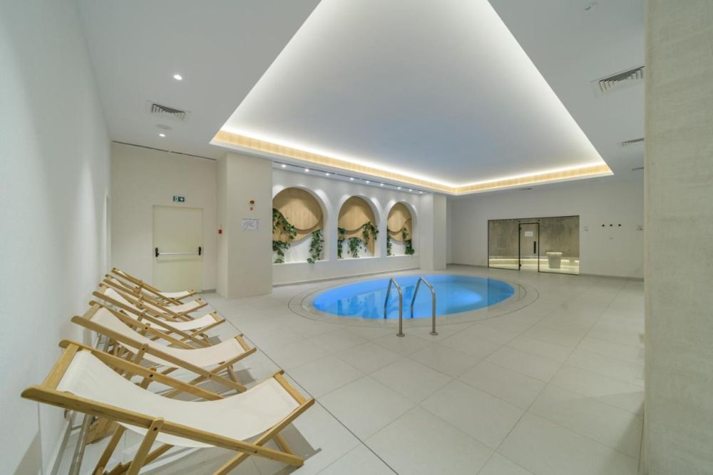 Ensana Aquahouse Health SPA (ex. Aquahouse Hotel & SPA) 5*