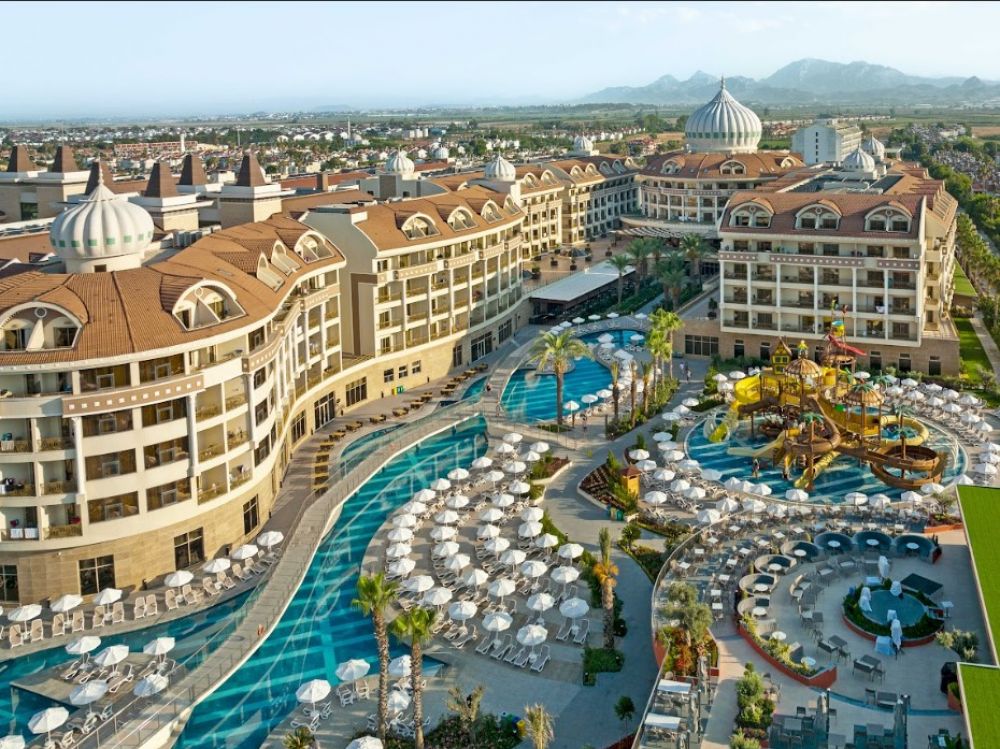 Kirman Belazur Resort & Spa 5*