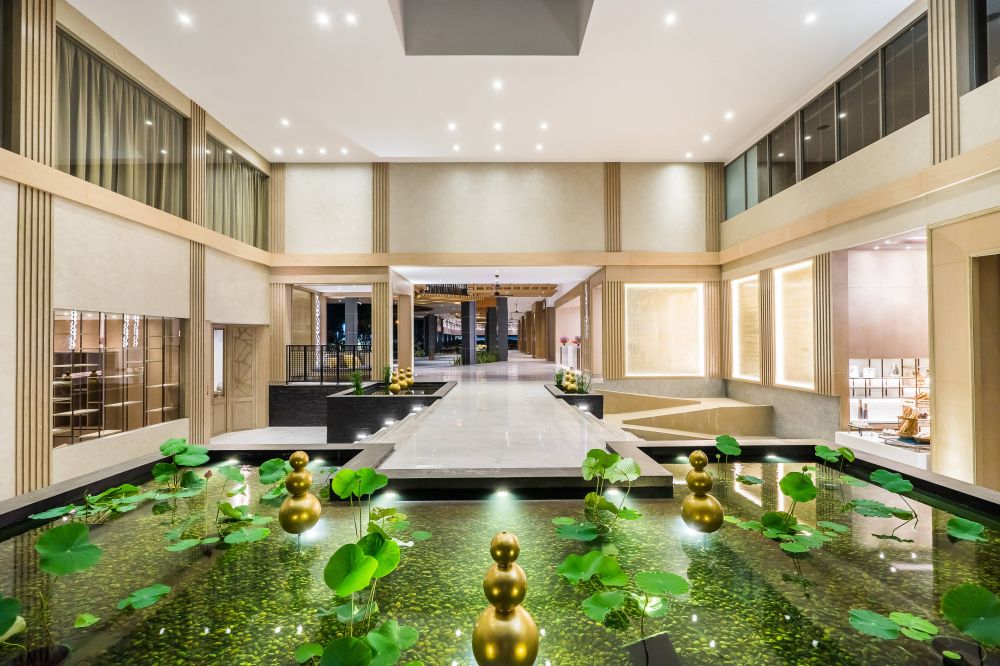 Avani+ Hua Hin Resort 5*