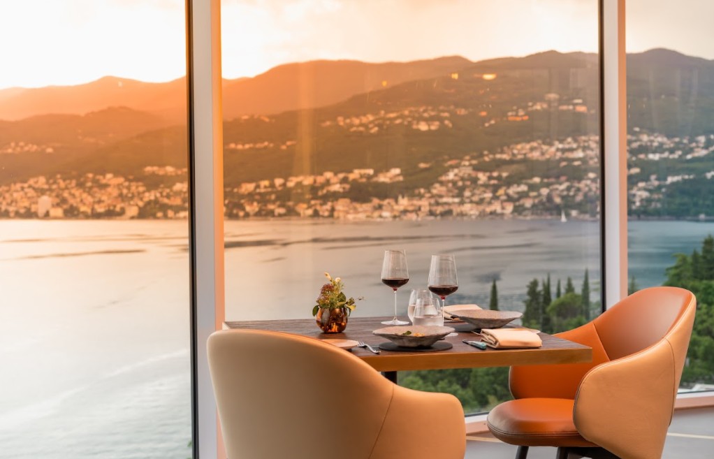 Hilton Rijeka Costabella Beach Resort & Spa 5*