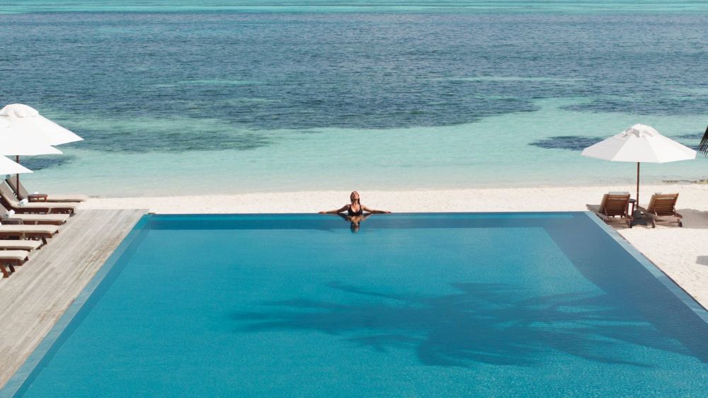 LUX* South Ari Atoll 5*