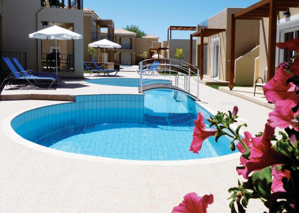 Azure Beach Villas 4*