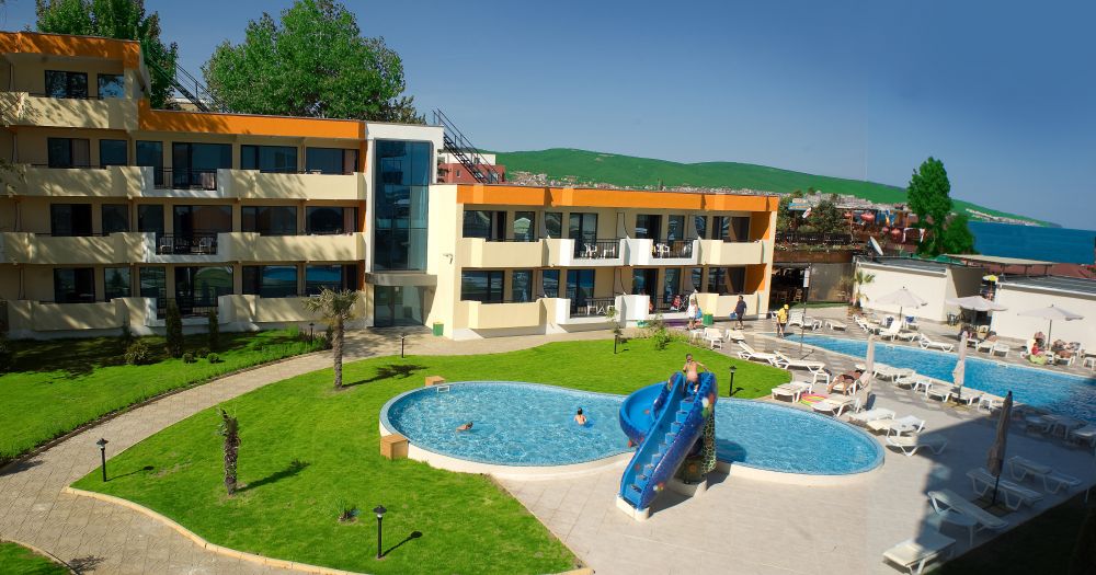 Glarus Sunny Beach 4*