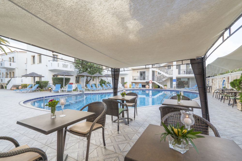 Flamingos Hotel Apartments 3*