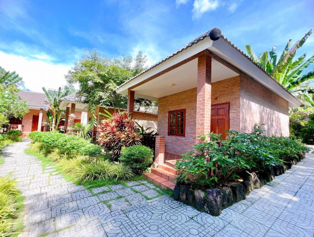 Rum Bungalow Phu Quoc 3*