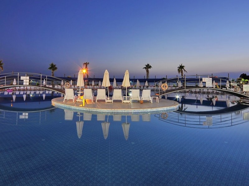 Cenger Hotel Beach Resort & Spa 5*