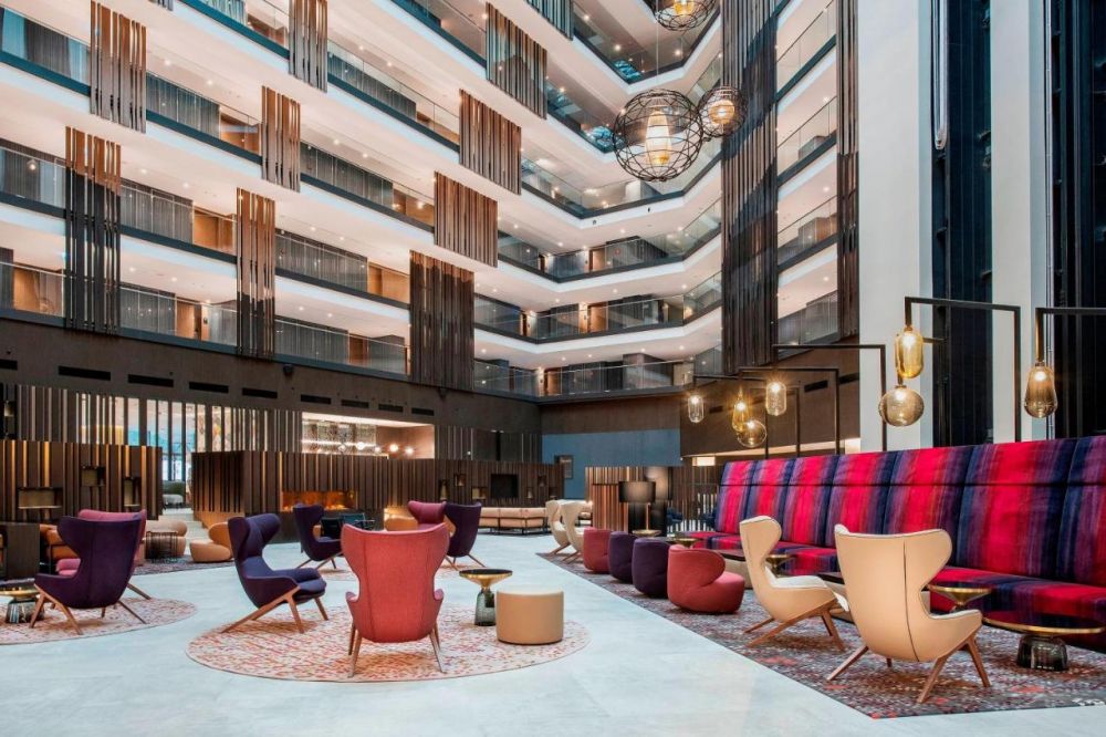 Sheraton Grand Tbilisi Metekhi 5*