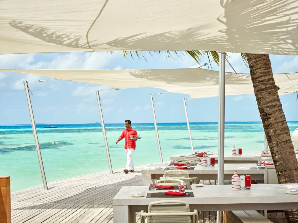 LUX* South Ari Atoll 5*