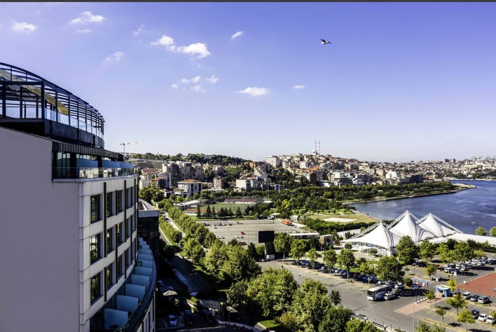 Clarion Hotel Golden Horn 4*