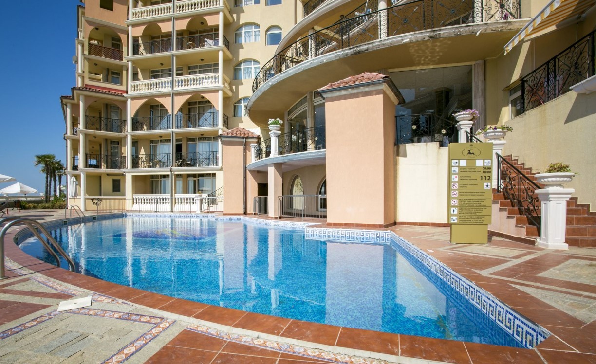 Atrium Beach Elenite 4*