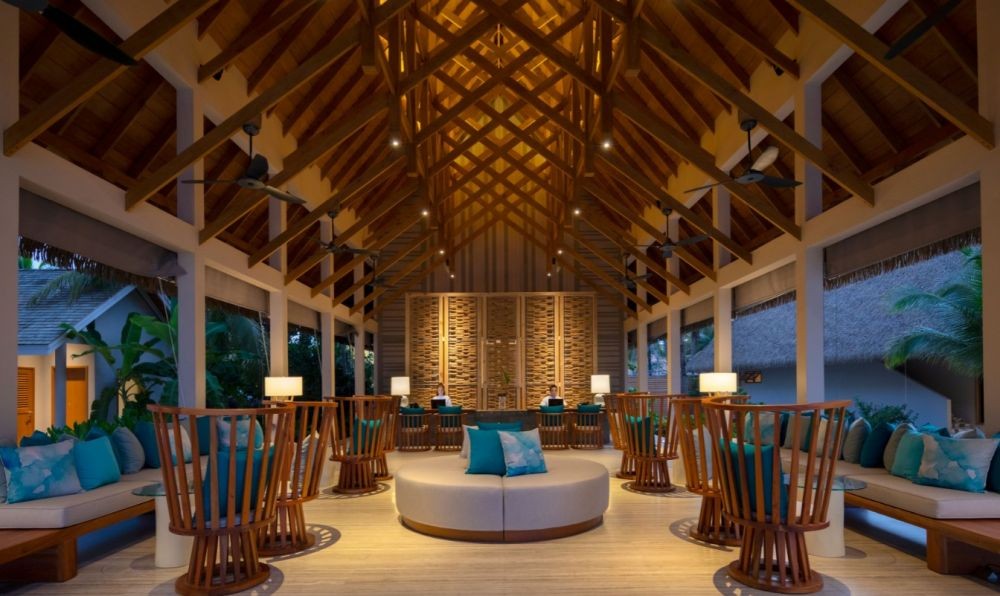 Emerald Faarufushi Resort & SPA 5*