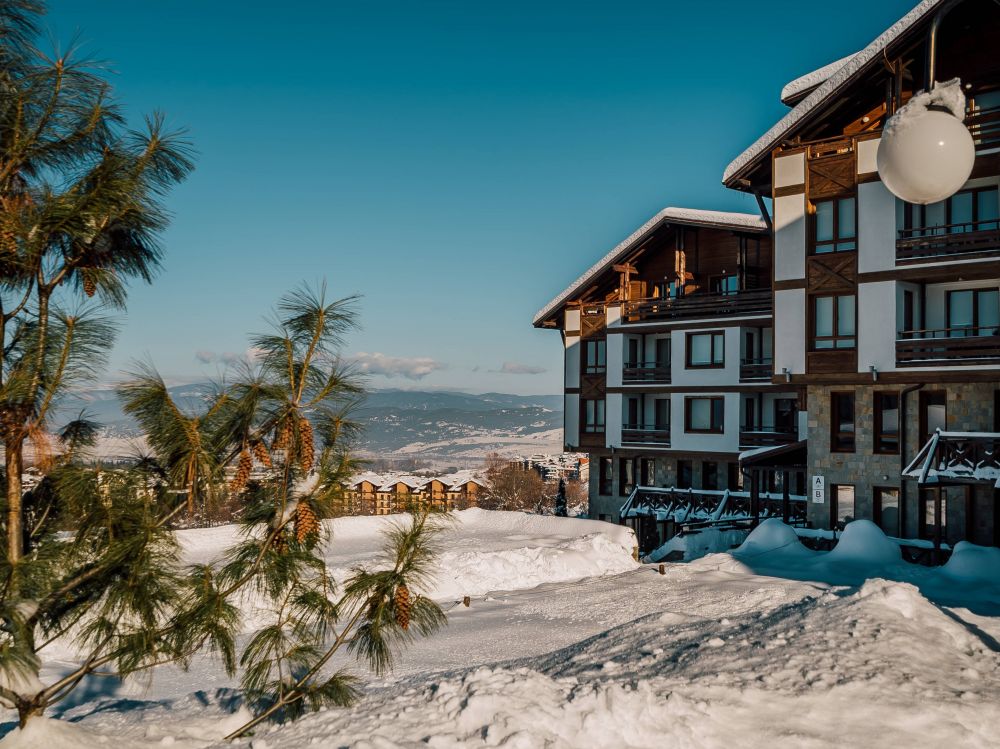 Green Life Ski & Spa Resort 4*