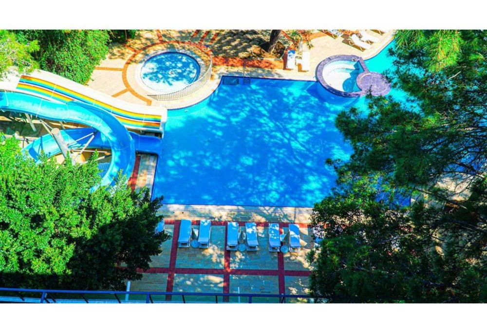 Festıval Natura Hotel 4*