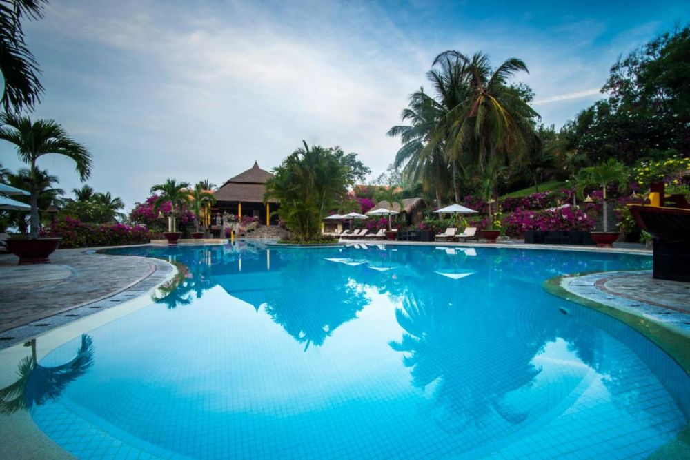 Victoria Phan Thiet Beach Resort & Spa 4*