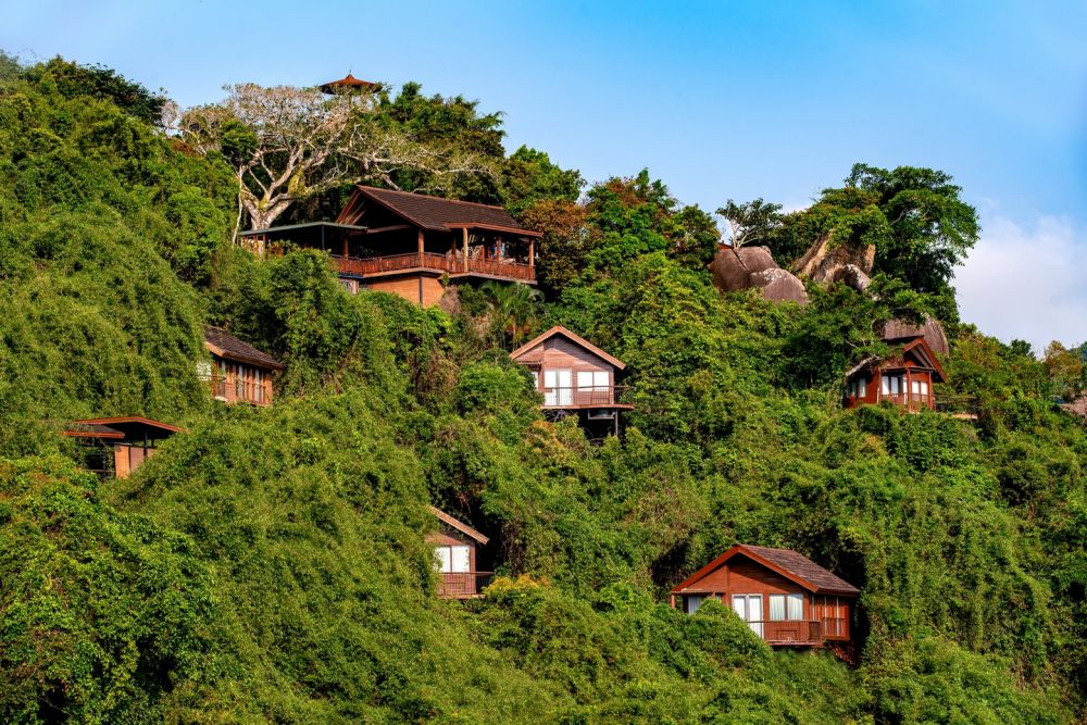 Yalong Bay Earthly Paradise Birds Nest Resort 5*