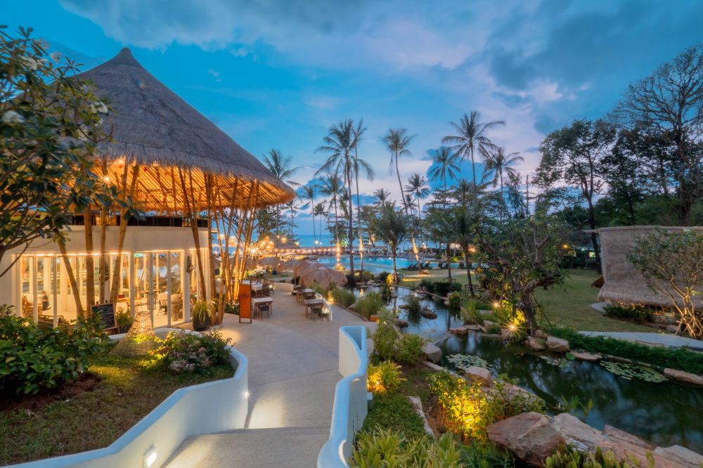 Eden Beach Resort & Spa, A Lopesan Collection Hotel 5*