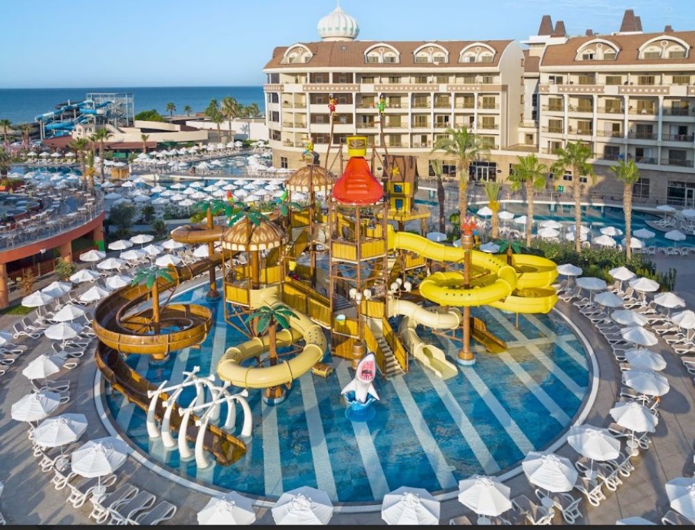 Kirman Belazur Resort & Spa 5*