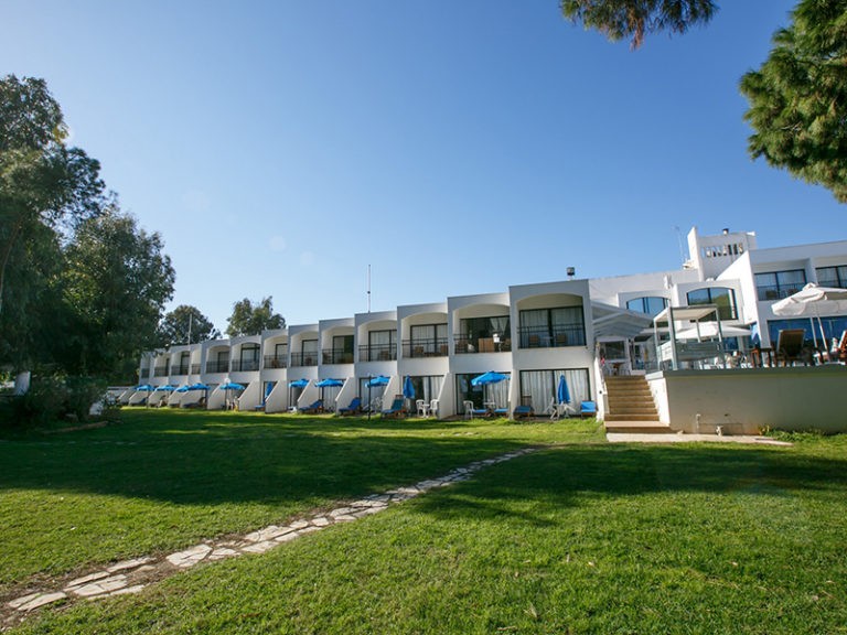 Park Beach Hotel 4*