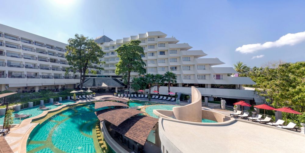 Andaman Embrace Patong 4*