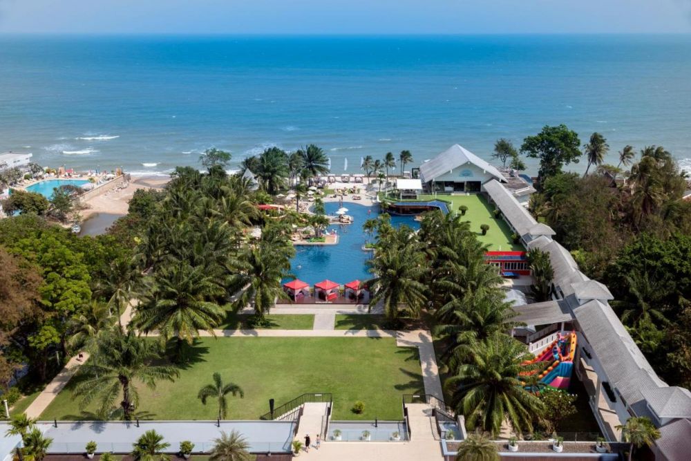 Radisson Resort & Spa Hua Hin (ex. Destination Resorts Hua Hin Cha Am Beach Resort & SPA) 4*